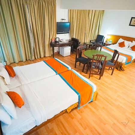 Hotel Ramee Guestline Tirupati Exterior foto