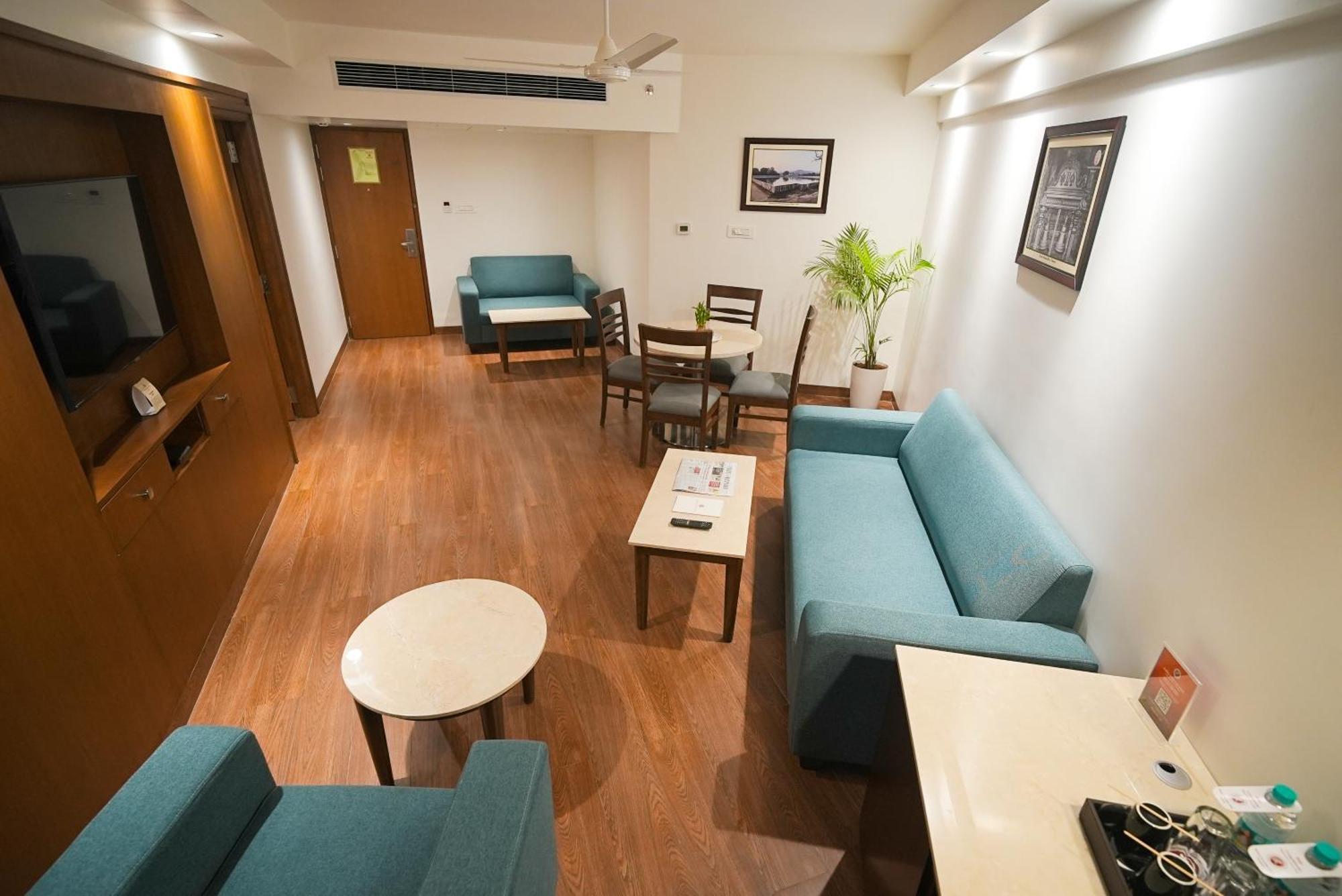 Hotel Ramee Guestline Tirupati Exterior foto