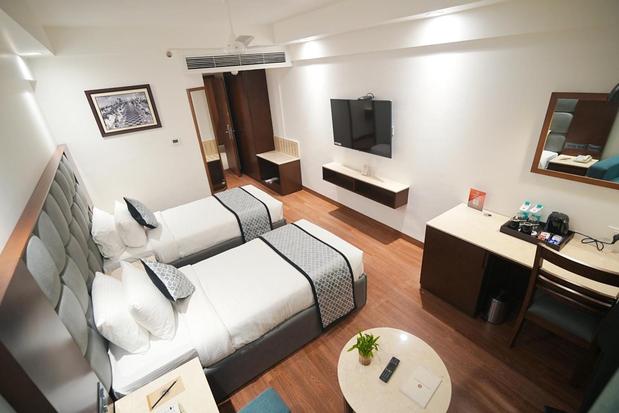 Hotel Ramee Guestline Tirupati Exterior foto